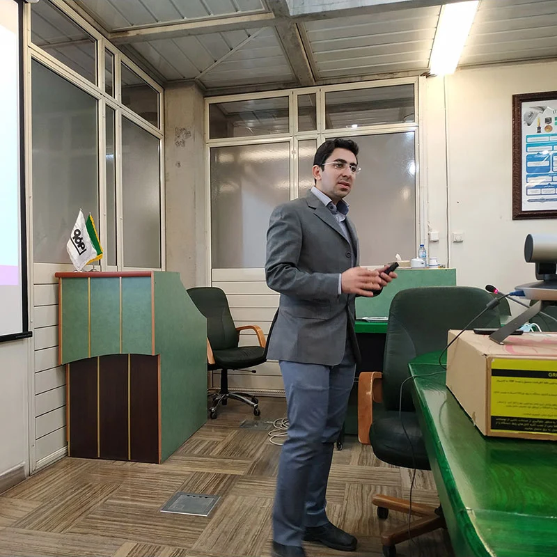 نوید دانشمندپور